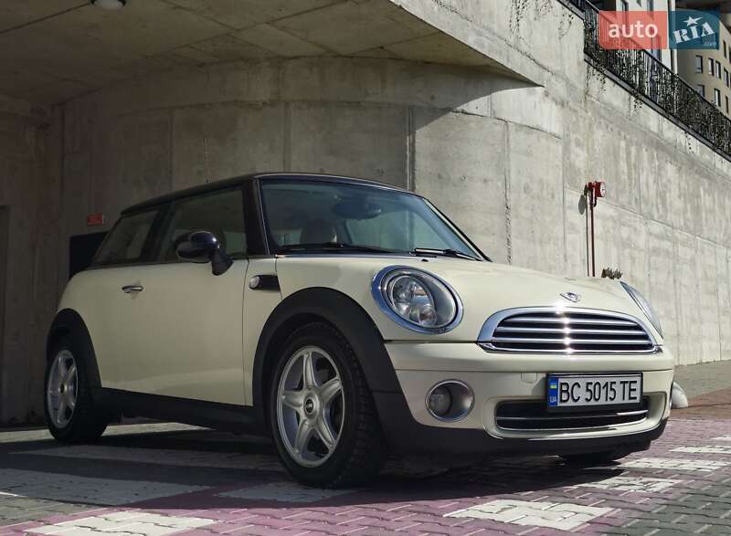 Хэтчбек MINI Hatch 2009 в 