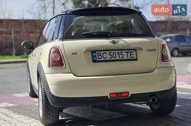 Хэтчбек MINI Hatch 2009 в 