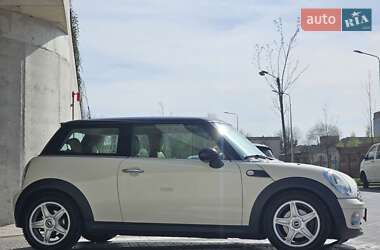 Хэтчбек MINI Hatch 2009 в 