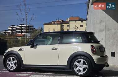 Хэтчбек MINI Hatch 2009 в 