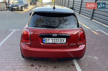 Хетчбек MINI Hatch 2015 в Черкасах