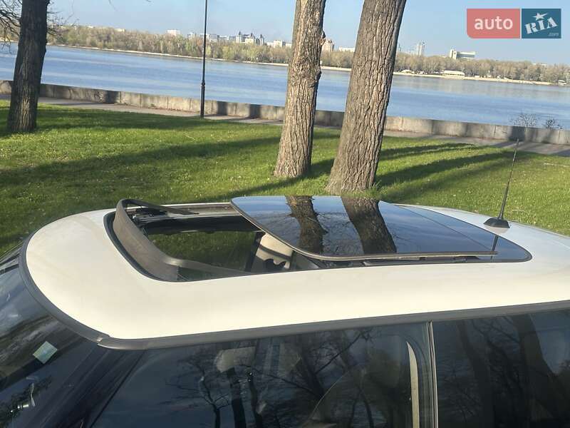 Хэтчбек MINI Hatch 2016 в Киеве