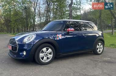 Хэтчбек MINI Hatch 2016 в 