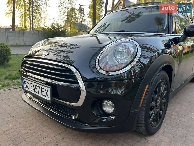 Хетчбек MINI Hatch 2017 в Києві