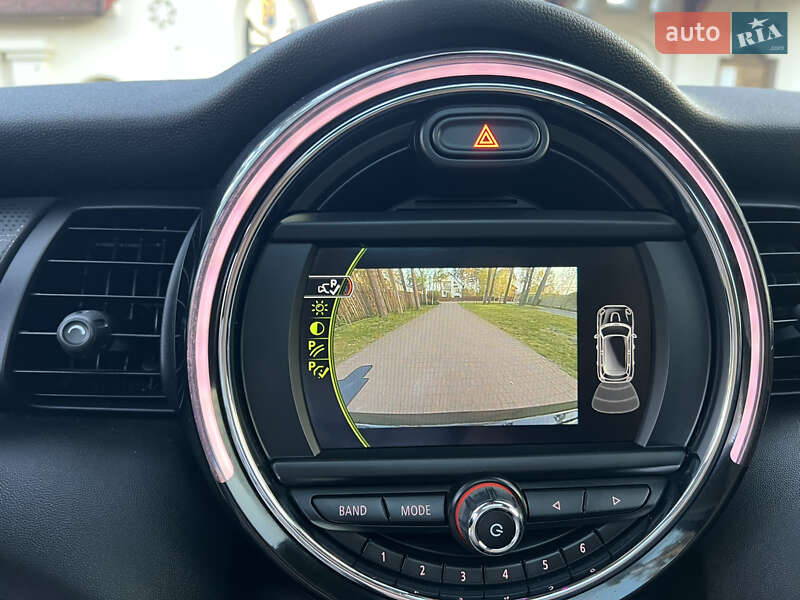 Хетчбек MINI Hatch 2017 в Києві