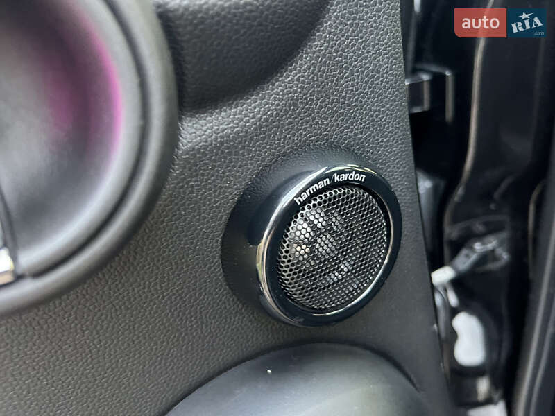 Хетчбек MINI Hatch 2017 в Києві