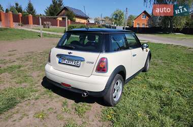 Хетчбек MINI Hatch 2008 в 