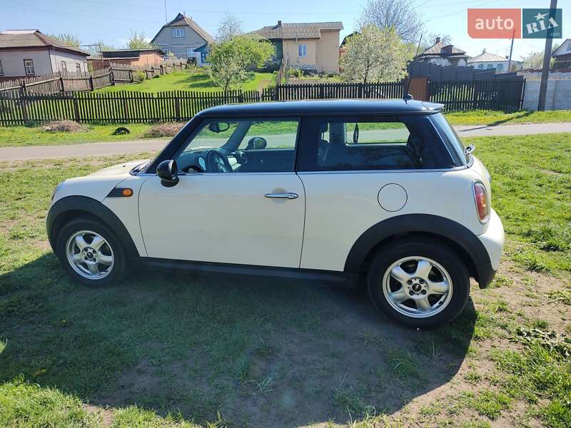 Хетчбек MINI Hatch 2008 в Конотопі фото 130 Хетчбек MINI Hatch 2008 в Конотопі