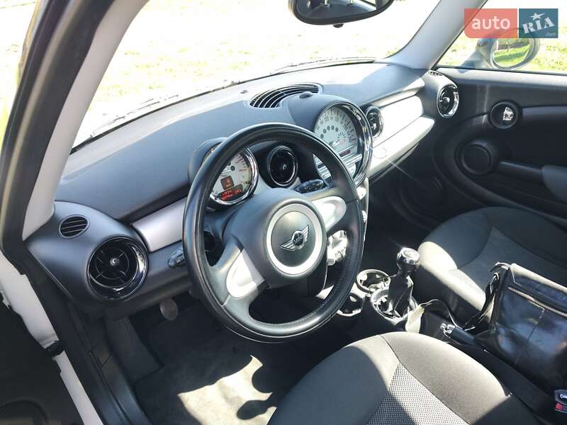 Хетчбек MINI Hatch 2008 в Конотопі фото 132 Хетчбек MINI Hatch 2008 в Конотопі