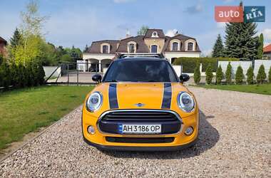Хэтчбек MINI Hatch 2016 в 