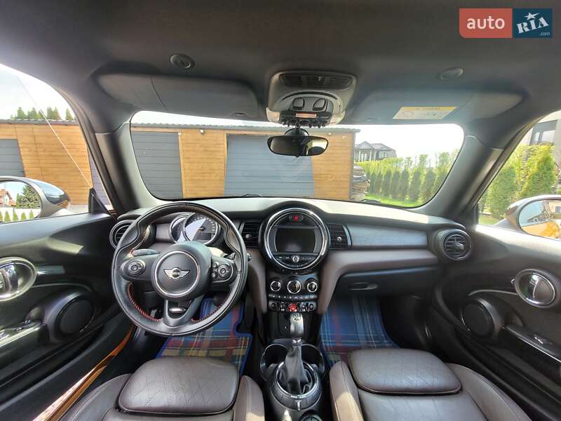 Хэтчбек MINI Hatch 2016 в Краматорске