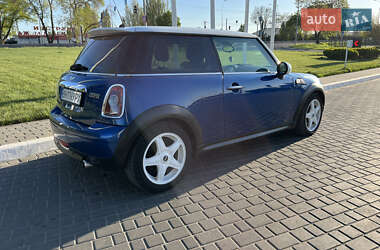 Хетчбек MINI Hatch 2008 в 