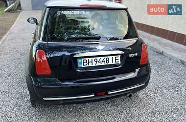 Хетчбек MINI Hatch 2004 в 