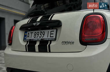Хетчбек MINI Hatch 2014 в 