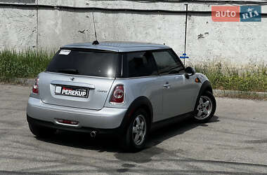 Хетчбек MINI Hatch 2010 в 