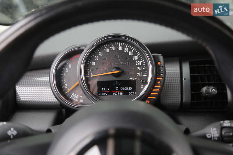 Хэтчбек MINI Hatch 2015 в Киеве