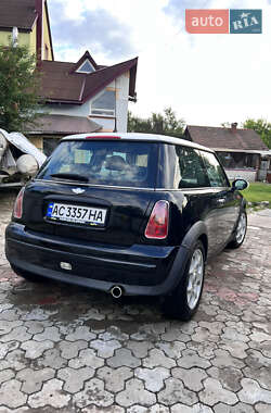 Хэтчбек MINI Hatch 2001 в 