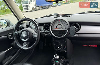 Хетчбек MINI Hatch 2013 в 