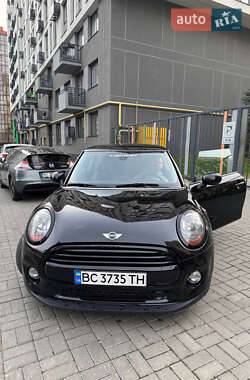 Хэтчбек MINI Hatch 2018 в Львове
