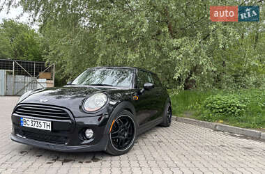 Хэтчбек MINI Hatch 2018 в Львове