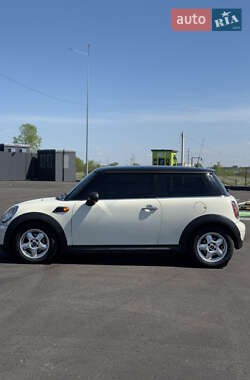 Хетчбек MINI Hatch 2009 в 
