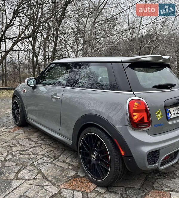 Хетчбек MINI Hatch 2020 в Києві