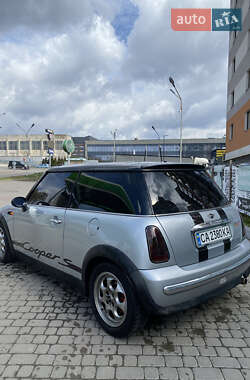 Хэтчбек MINI Hatch 2002 в 