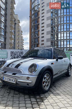 Хэтчбек MINI Hatch 2002 в 