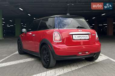 Хэтчбек MINI Hatch 2011 в 