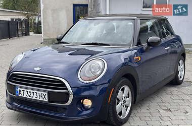 Хэтчбек MINI Hatch 2016 в Ивано-Франковске