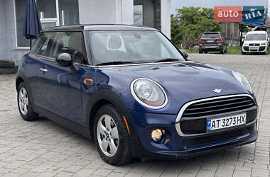 Хэтчбек MINI Hatch 2016 в 