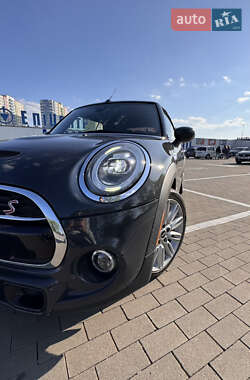 Хэтчбек MINI Hatch 2019 в 