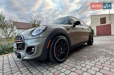 Хетчбек MINI Hatch 2018 в 