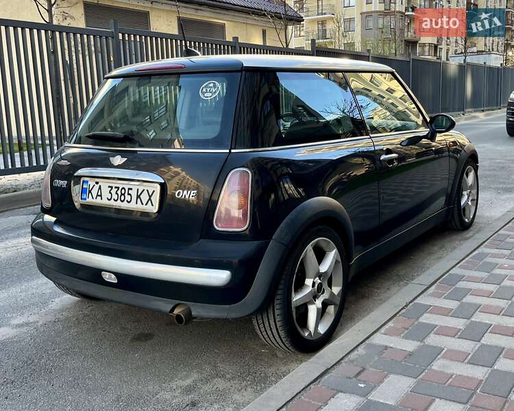 Хэтчбек MINI Hatch 2002 в Киеве фото 4 Хэтчбек MINI Hatch 2002 в Киеве