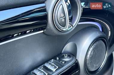 Хетчбек MINI Hatch 2017 в 