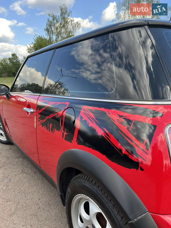 Хэтчбек MINI Hatch 2003 в Кривом Роге фото 12 Хэтчбек MINI Hatch 2003 в Кривом Роге