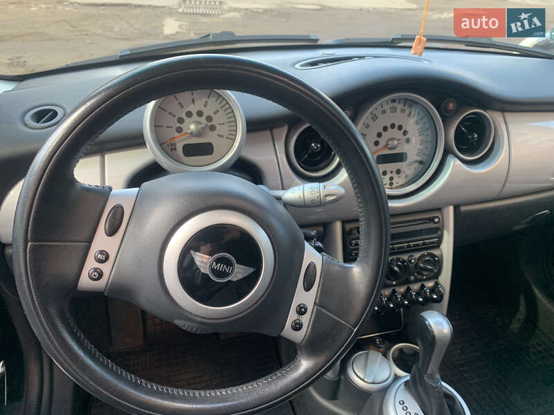 Хетчбек MINI Hatch 2002 в Києві