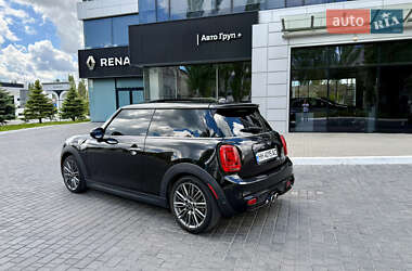 Хетчбек MINI Hatch 2019 в 