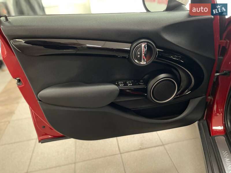 Хетчбек MINI Hatch 2015 в Києві