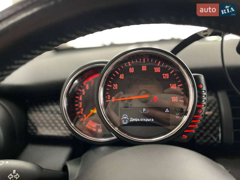 Хетчбек MINI Hatch 2015 в Києві