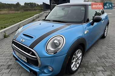 Хетчбек MINI Hatch 2015 в 