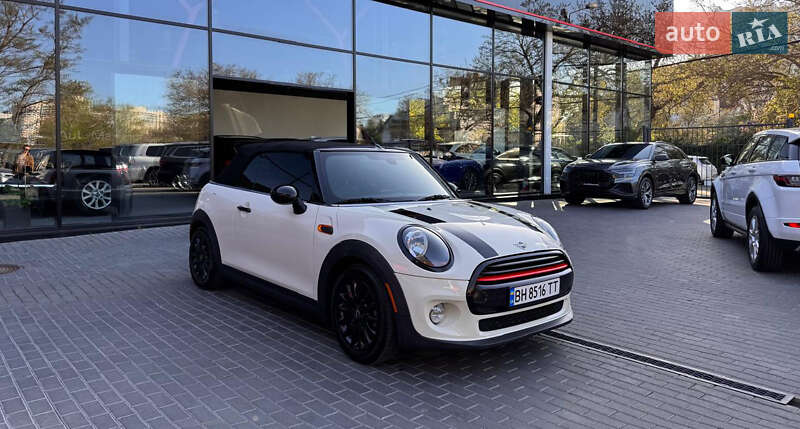 Хэтчбек MINI Hatch 2018 в Одессе