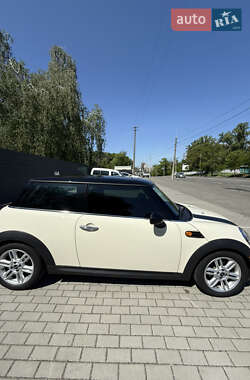 Хэтчбек MINI Hatch 2012 в 