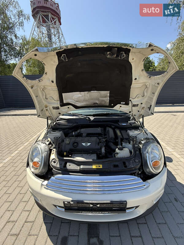 Хетчбек MINI Hatch 2012 в Києві