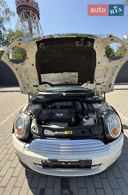 Хэтчбек MINI Hatch 2012 в 
