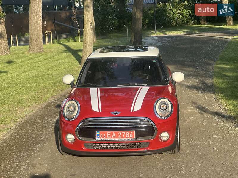 Хетчбек MINI Hatch 2015 в Києві