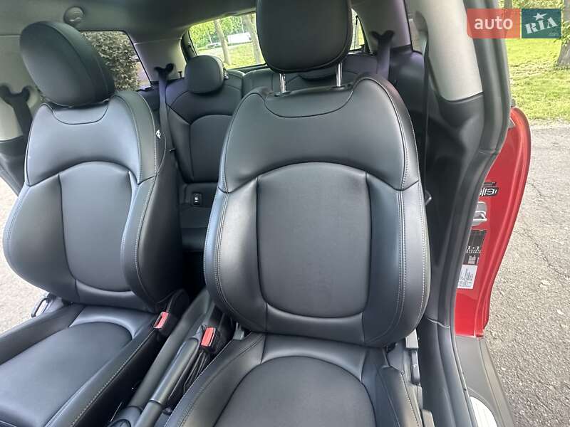Хетчбек MINI Hatch 2015 в Києві