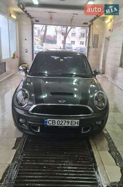 Хэтчбек MINI Hatch 2011 в Киеве