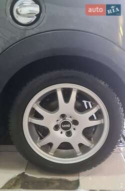 Хэтчбек MINI Hatch 2011 в 