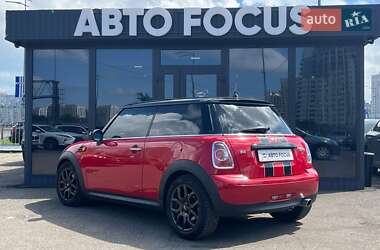 Хетчбек MINI Hatch 2013 в 